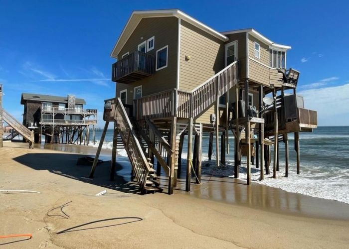 Rising Sea Levels Claim More Homes in North Carolina’s Outer Banks